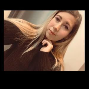 Meet your Posher, Kayla